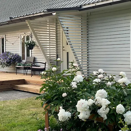 Tooraku Turismitalu *