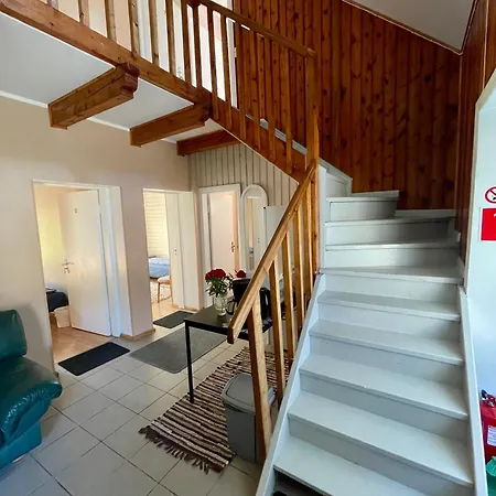 בית חווה Tooraku Turismitalu