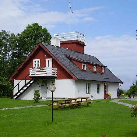 Tooraku Turismitalu